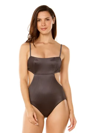 Black Quinta One Piece