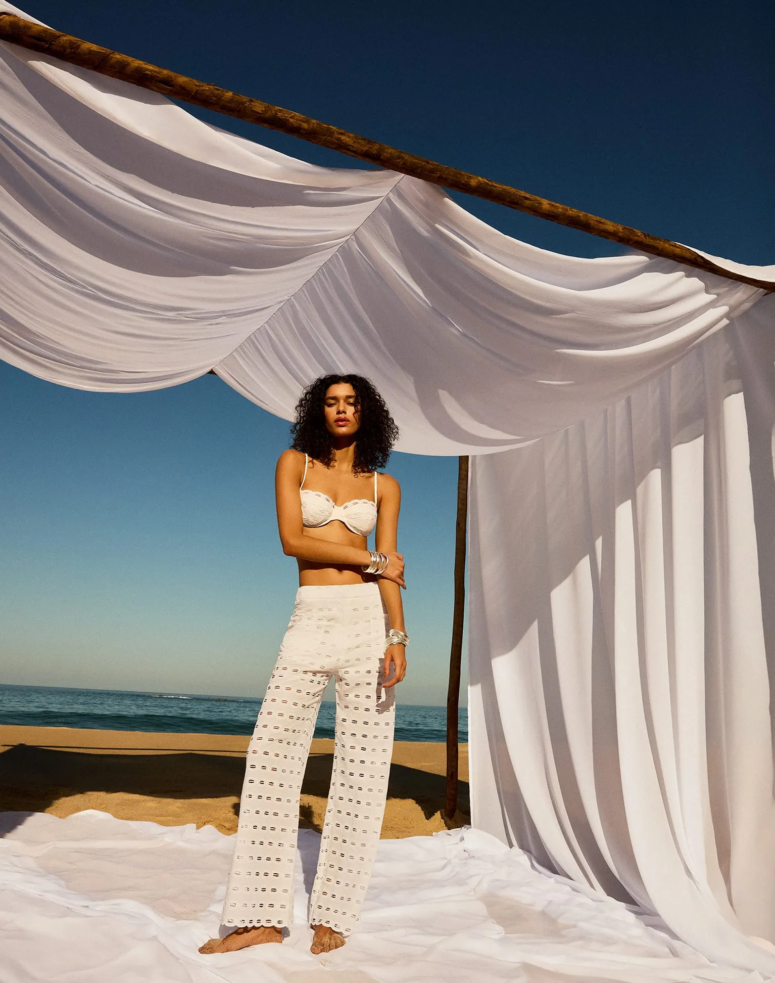 Eyelet Naya Nissi Top - White